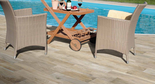 Hard Cream 15×60 – Gres porcellanato effetto legno per esterni